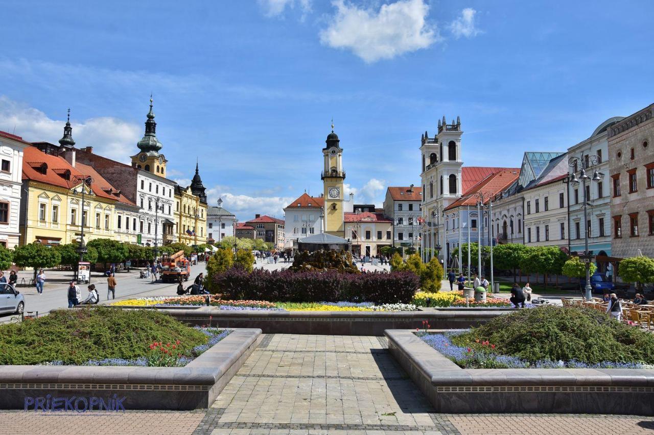 Chalupku - Luxurious Apartment 70M2 In Direct Centrum With Parking Included, Air-Conditioned, Balcony, Quiet Sleep, Best In Town Banská Bystrica Exteriér fotografie