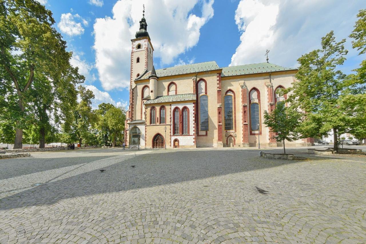 Chalupku - Luxurious Apartment 70M2 In Direct Centrum With Parking Included, Air-Conditioned, Balcony, Quiet Sleep, Best In Town Banská Bystrica Exteriér fotografie