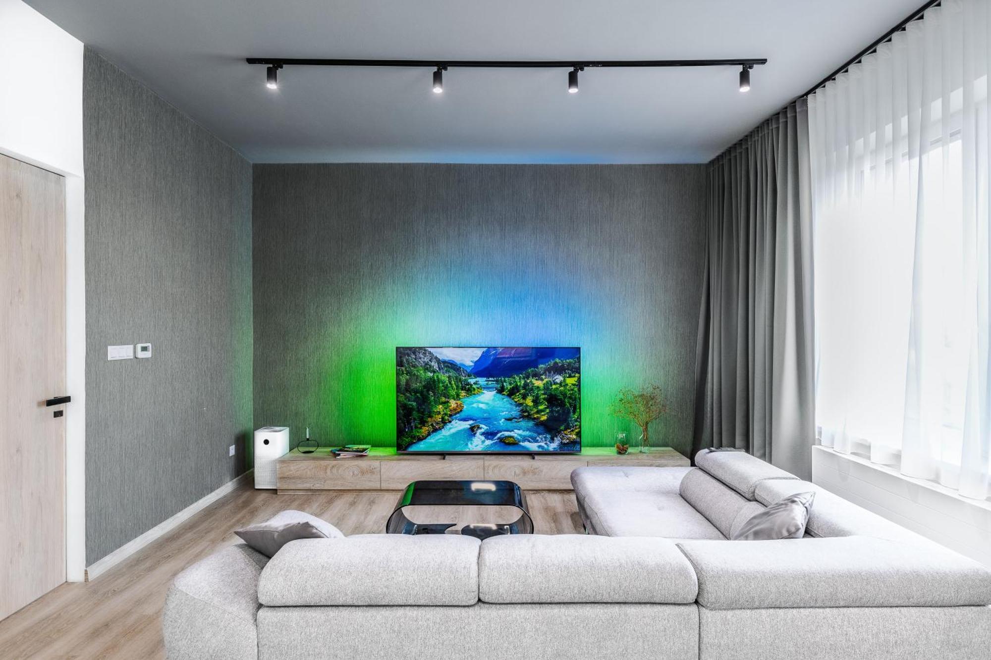 Chalupku - Luxurious Apartment 70M2 In Direct Centrum With Parking Included, Air-Conditioned, Balcony, Quiet Sleep, Best In Town Banská Bystrica Exteriér fotografie
